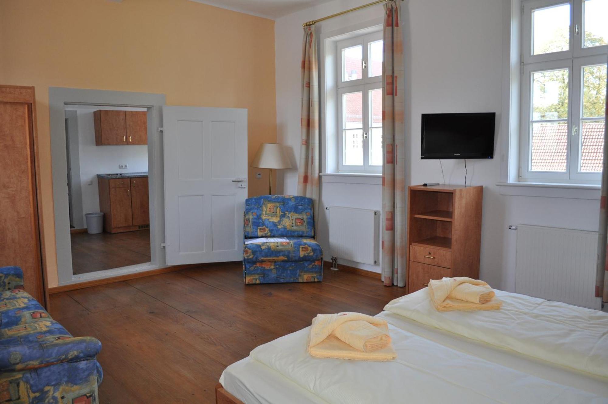 Schlosshotel Am Hainich Behringen  Room photo